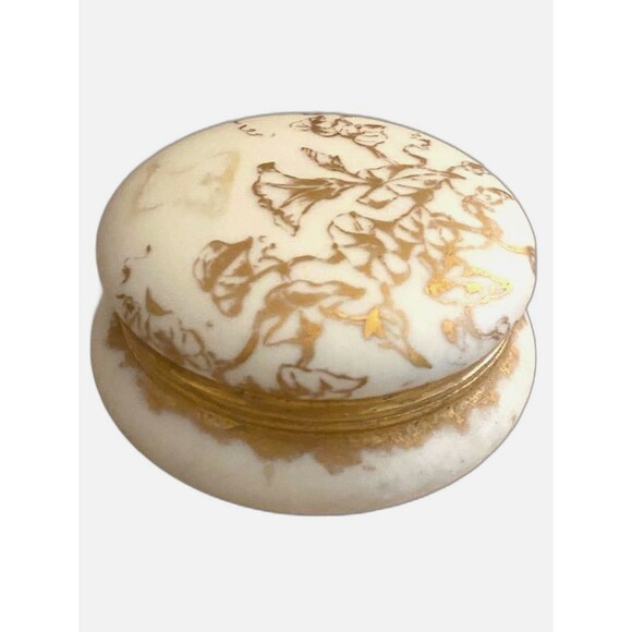 VINTAGE | Gold Leaf & White Porcelain Jewelry Dish Vanity Box w/ Lid Chateau - Picture 1 of 5